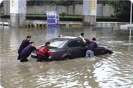 冰淇淋機(jī)